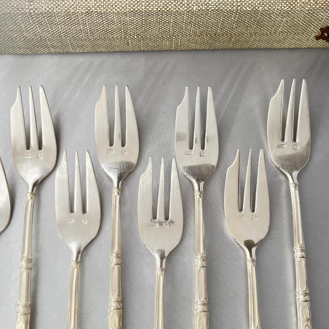 【SFAM】 ロシア様式のケーキフォーク 12本組 仏蘭西 14cm ケース