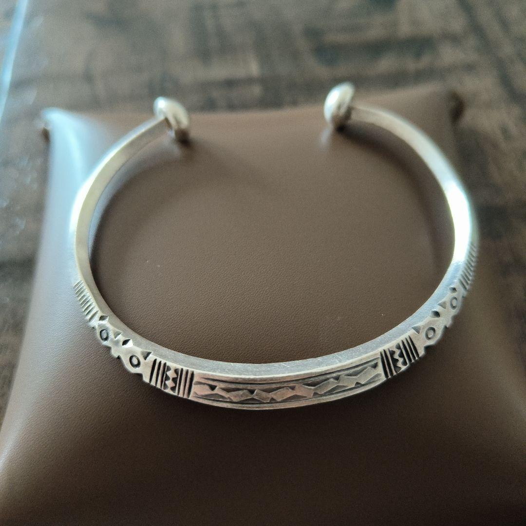 【新品】カレンシルバー バングル /カレン族 /シンプル/模様/高純度/ 25g