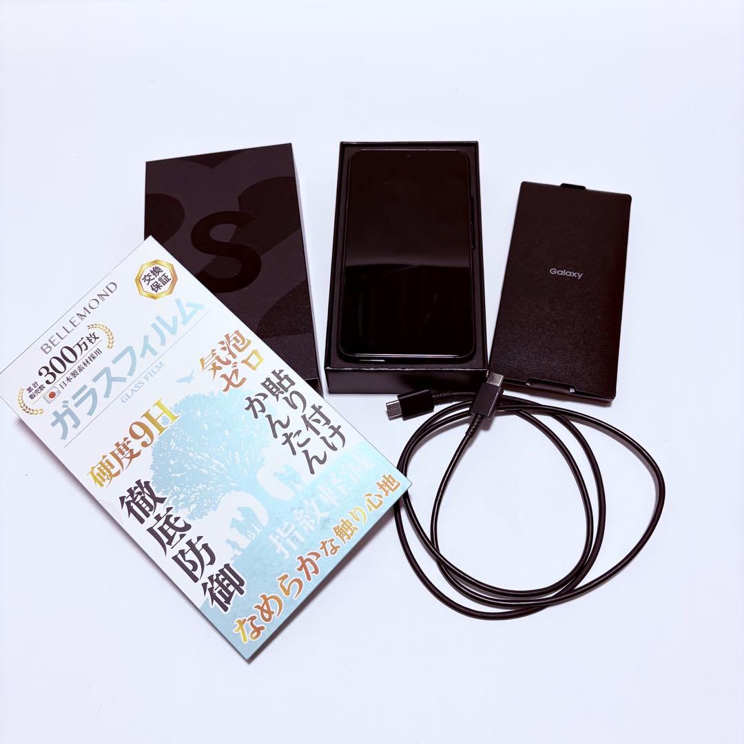 Galaxy S22 SCG13 256GB ファントムブラック フィルム付き