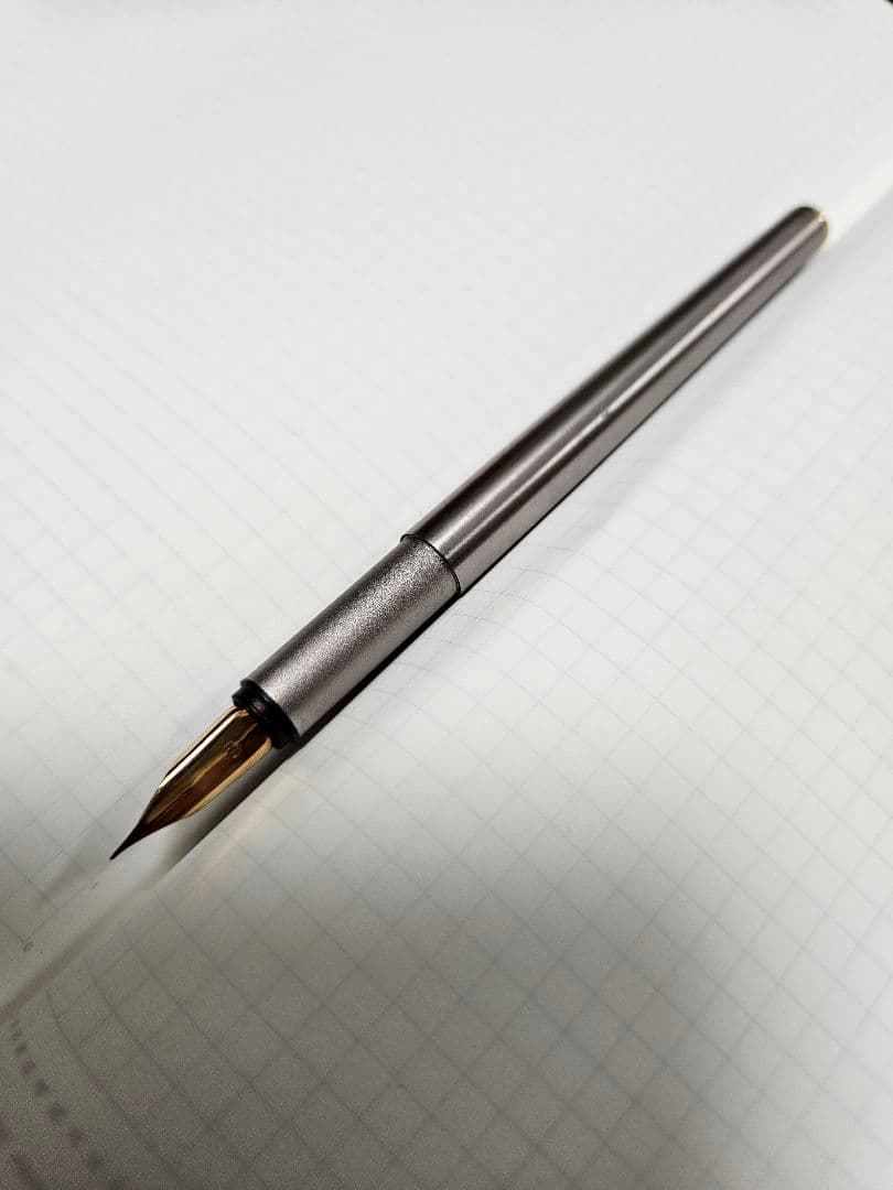 【廃盤 美品】モンブラン ノブレス シルバー ローズゴールド14金ペン