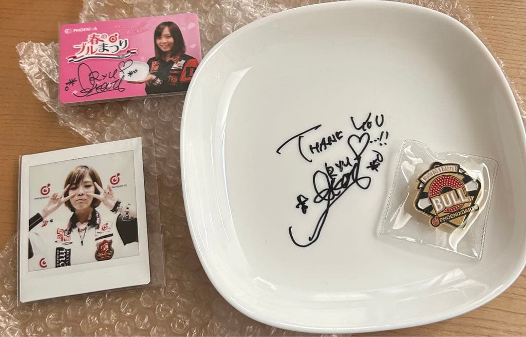 新品　ダーツPHOENIXグッズ　大城明香利選手