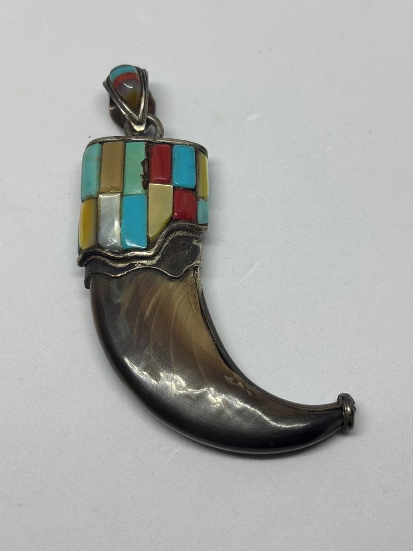 インディアンジュエリー Silver 925 熊爪 ターコイズ 系　b