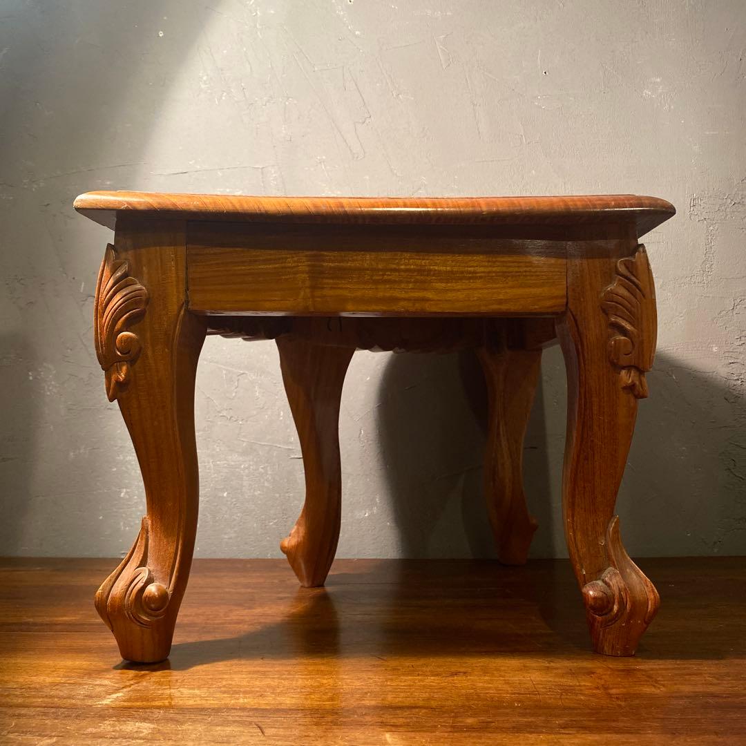 木彫 コーナーテーブル ヴィンテージ 猫脚 家具 花台 インテリア 海外