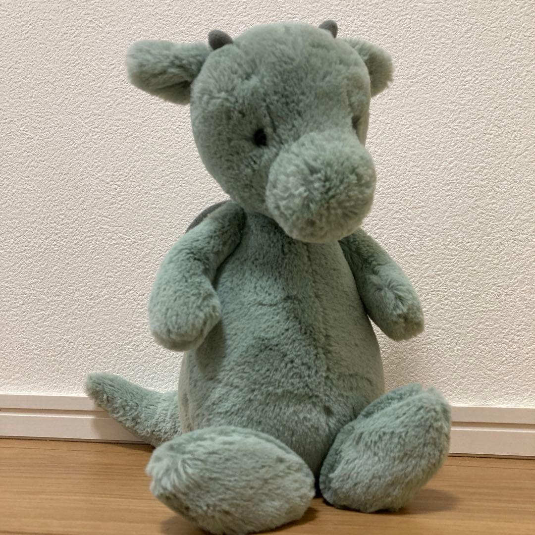  ドラゴン　ぬいぐるみ