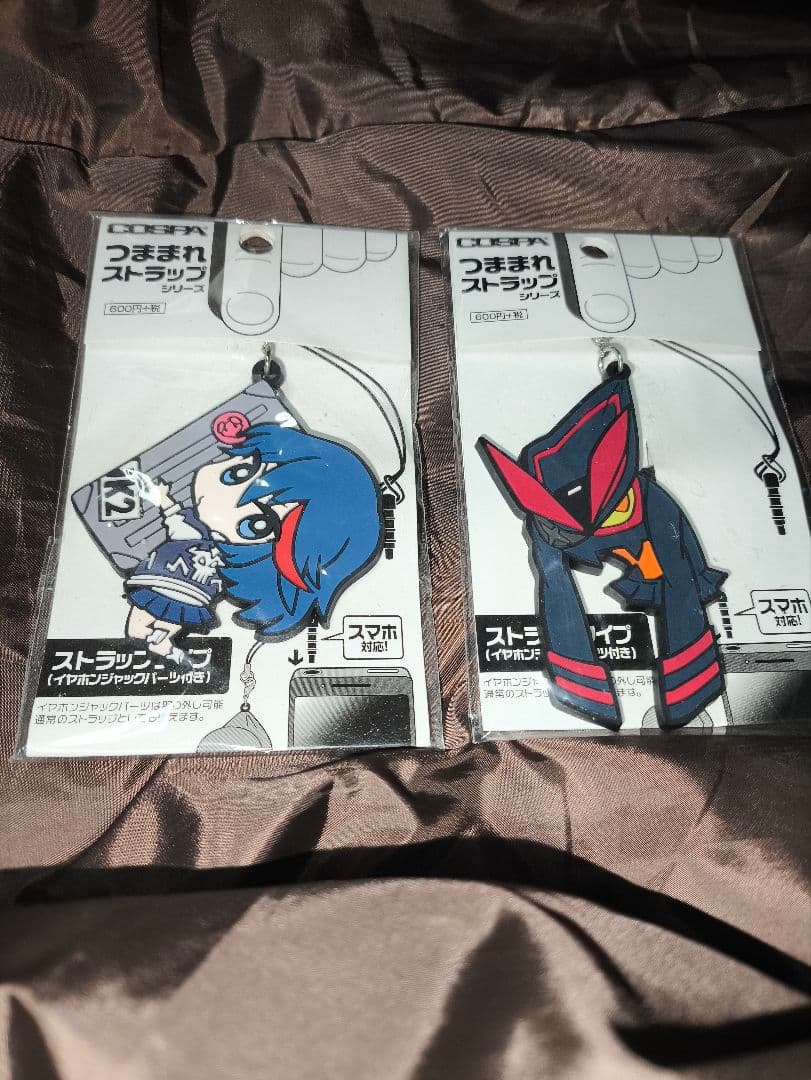 キルラキル　纏流子　鮮血　つままれストラップ　未開封　セット