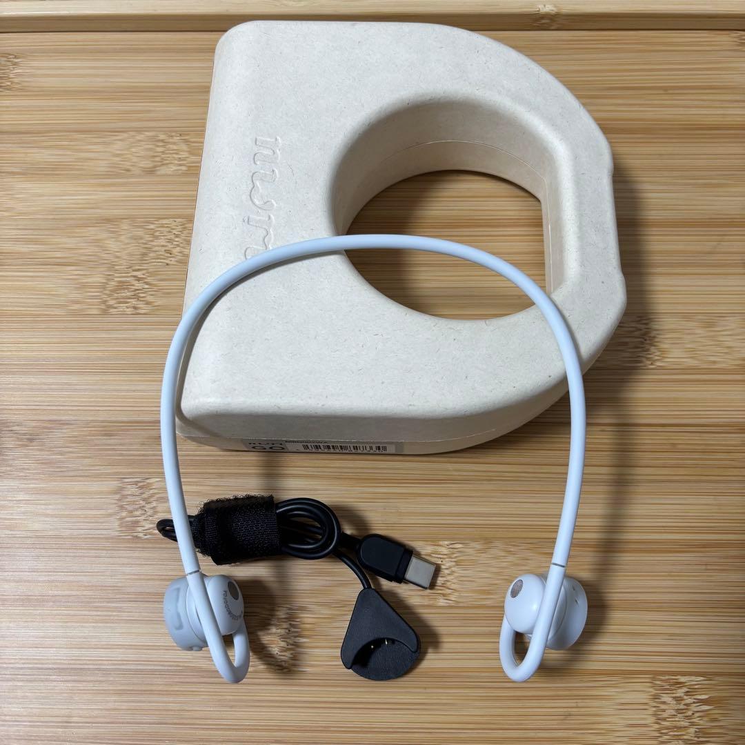 nwm 耳スピーカー　GO ホワイト