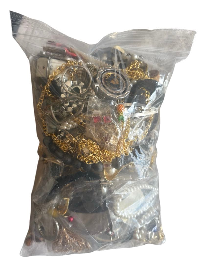 アクセサリー　まとめ売り　大量