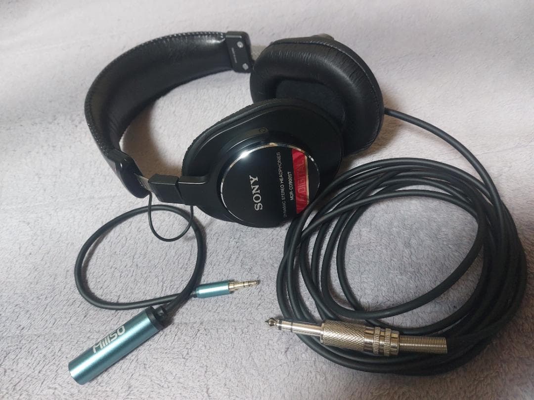 ヘッドホン／SONY MDRーCD900ST