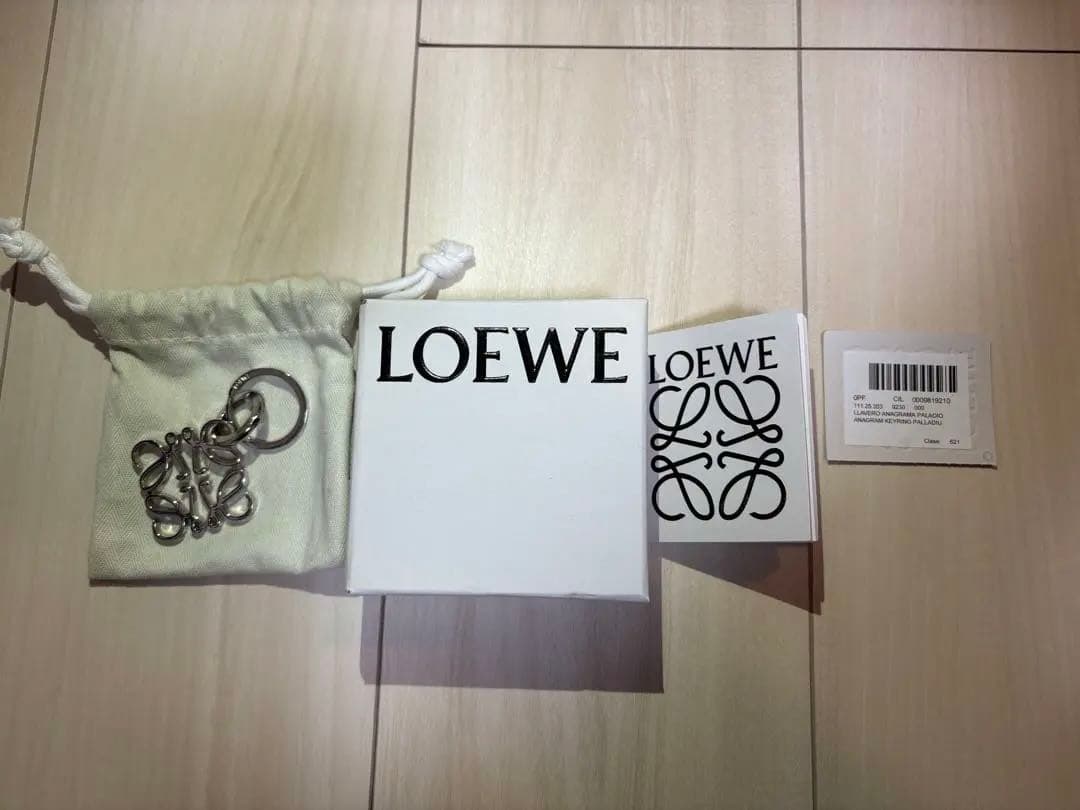 LOEWE ロエベ アナグラム キーリング シルバー