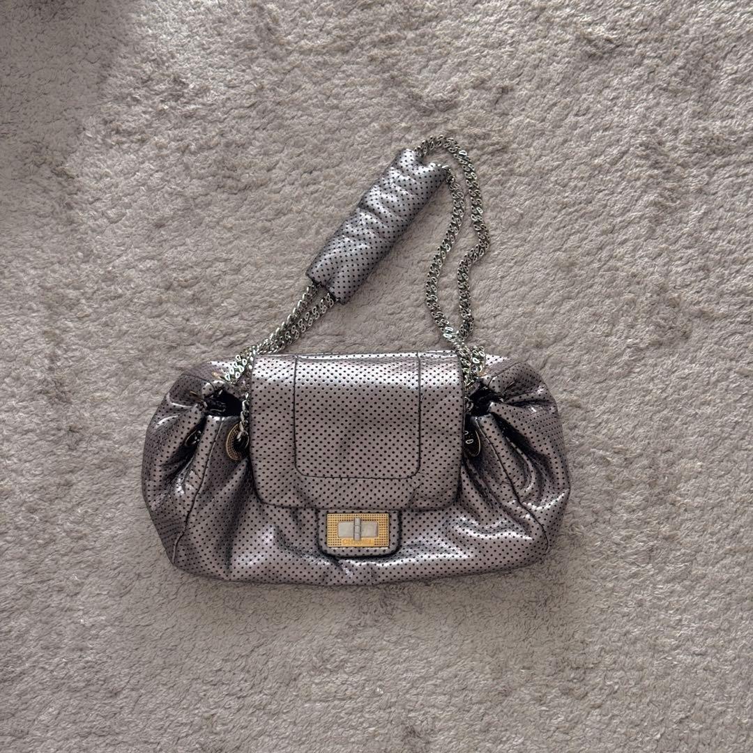 茶*様 Chanel Silver ヴィンテージバッグ