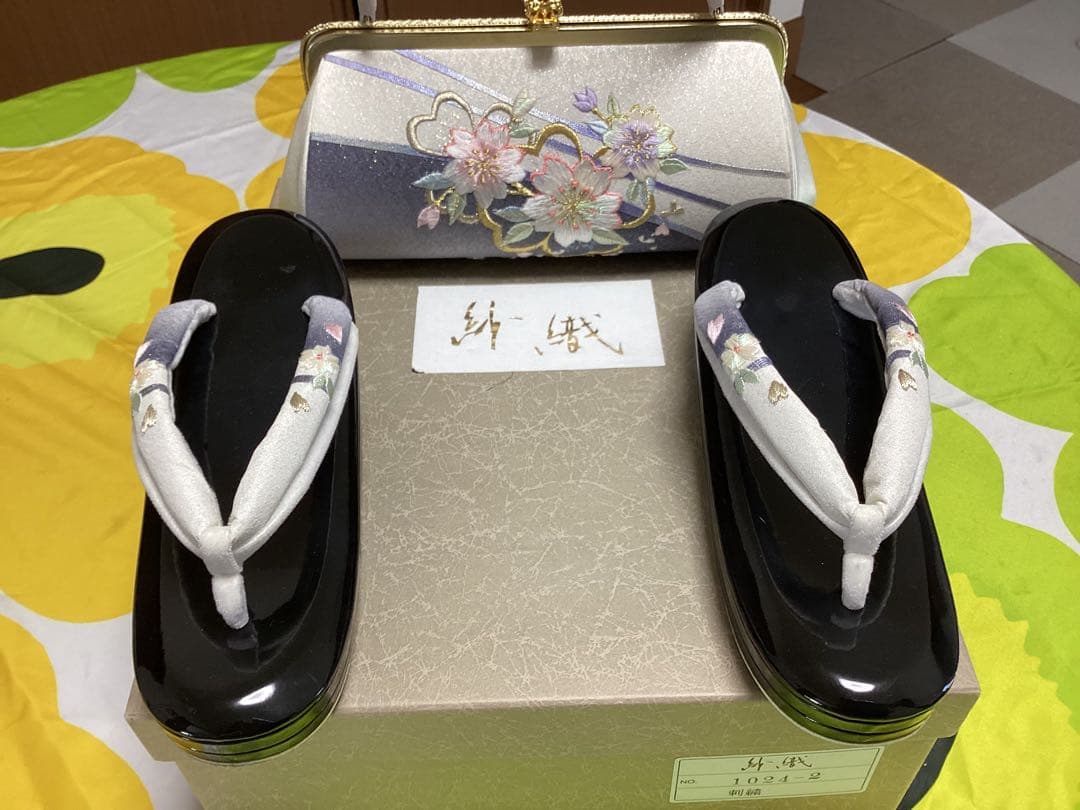 和装用バッグと黒色草履セット