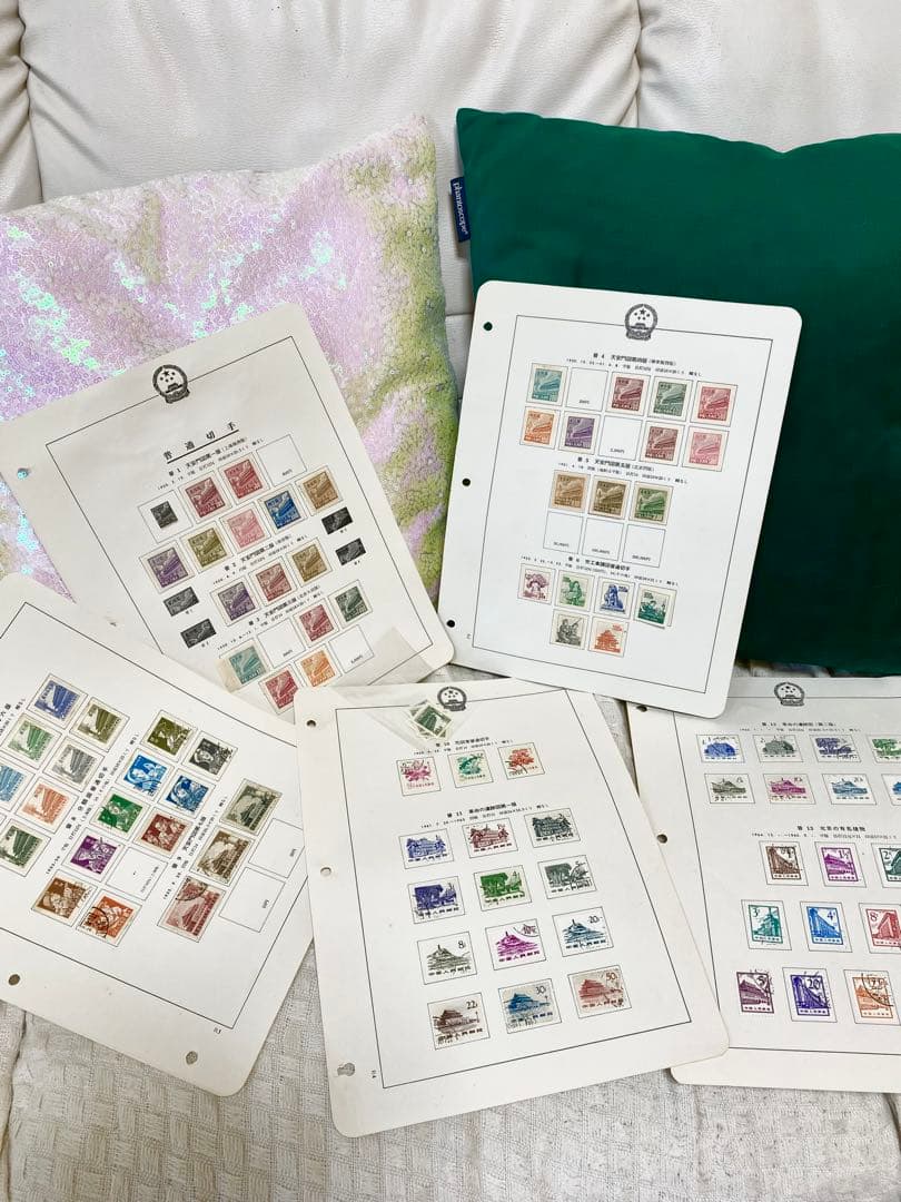 希少　中国切手　天安門図1〜7版　５版３枚入り