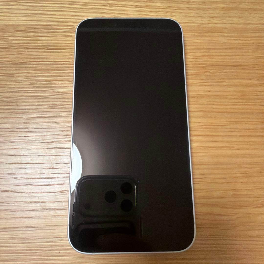 か*ん様 iPhone 16e simフリー