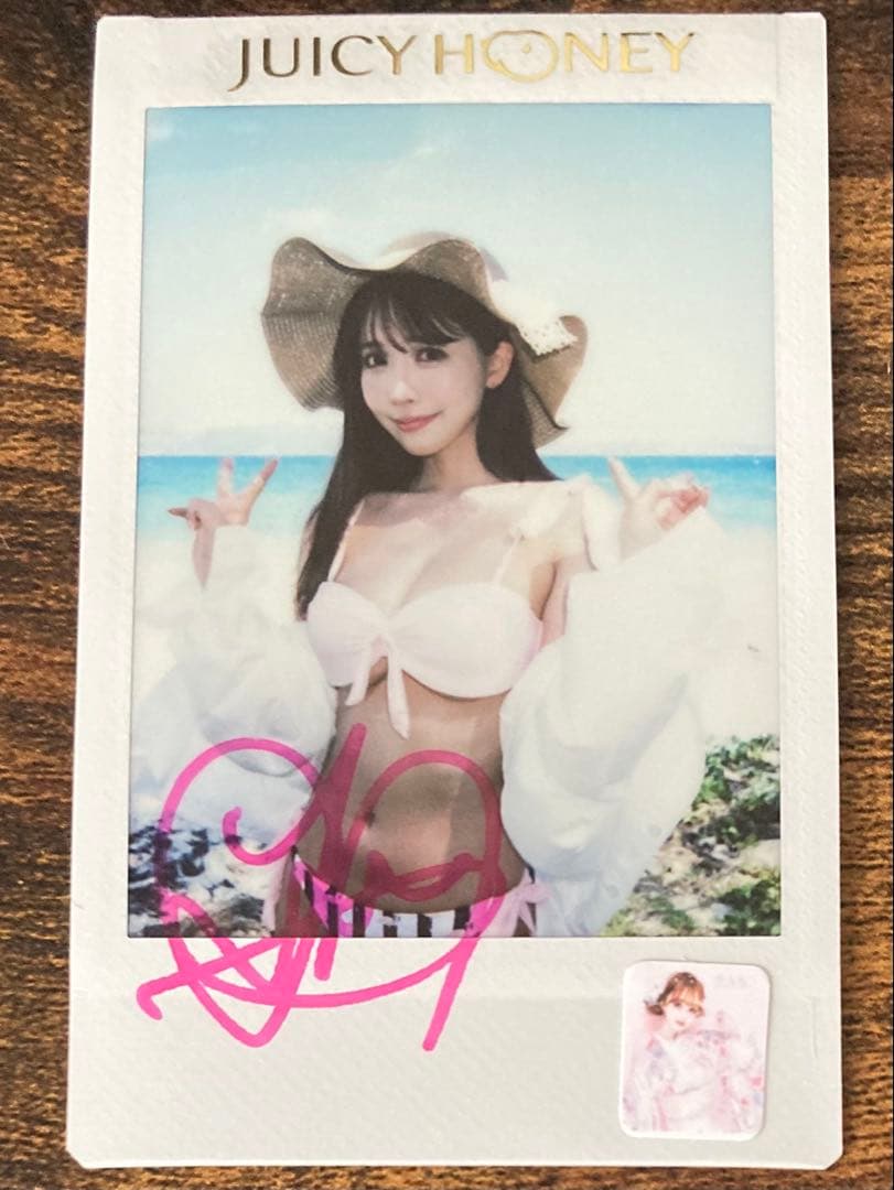 ジューシーハニー 三上悠亜 直筆サイン チェキ ミニシール