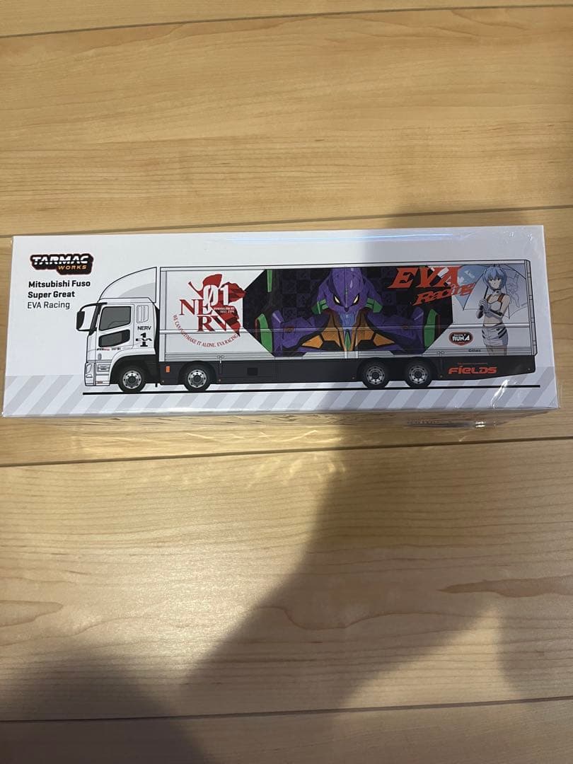 タミヤ 三菱ふそう スーパーグレート エヴァンゲリオン