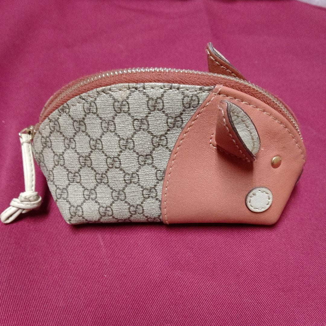 GUCCIブタさんポーチ