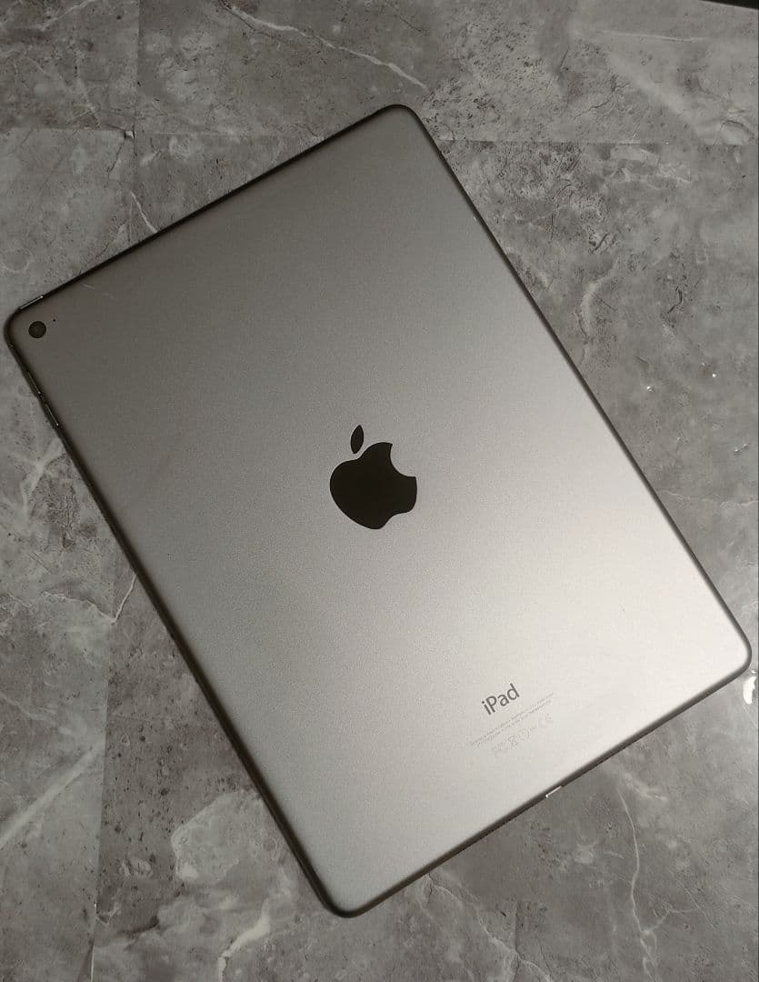 iPad Air2 シルバー 64GB Wi-Fi A1566