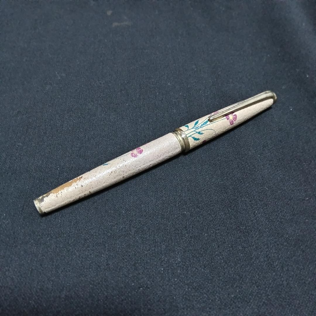 18金ペン先、花模様デザインの細書き万年筆
