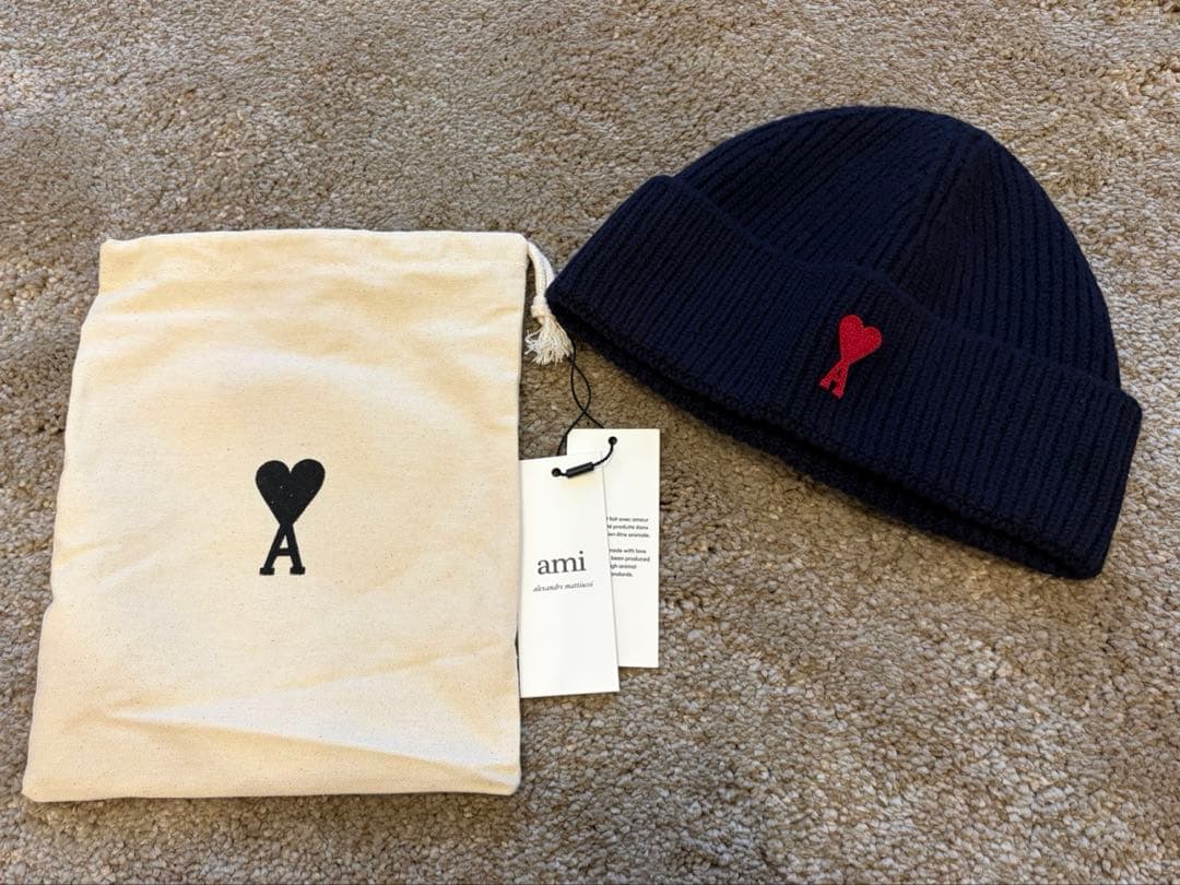 【美品】AMI PARIS アミパリ　ニット帽　ネイビー