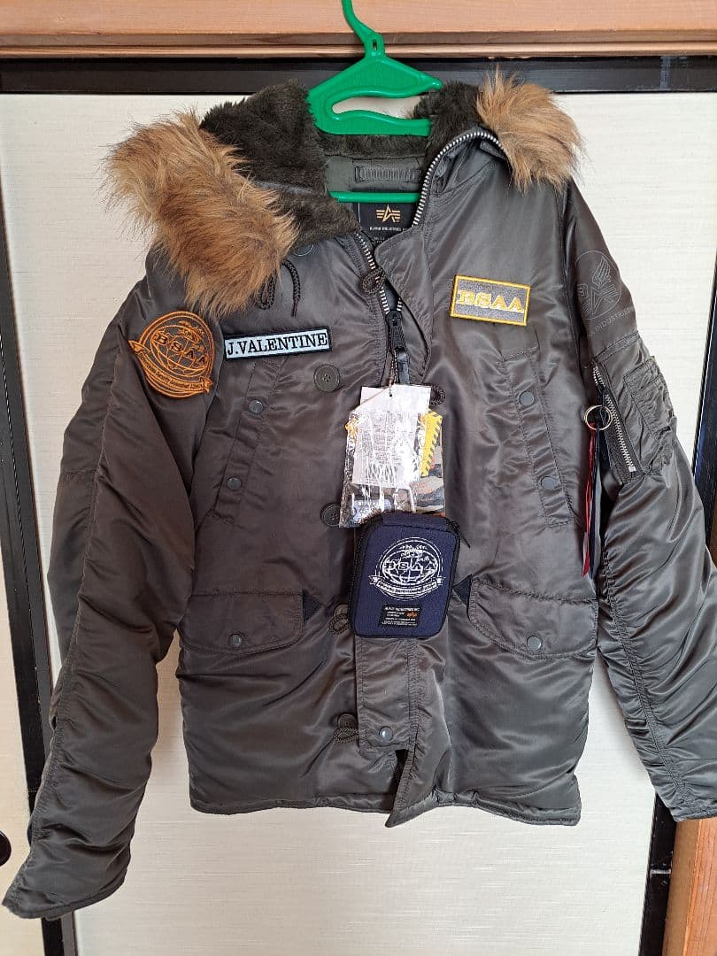 新品 バイオハザード リベレーションズ N-3B ジルモデル カーキ 公式