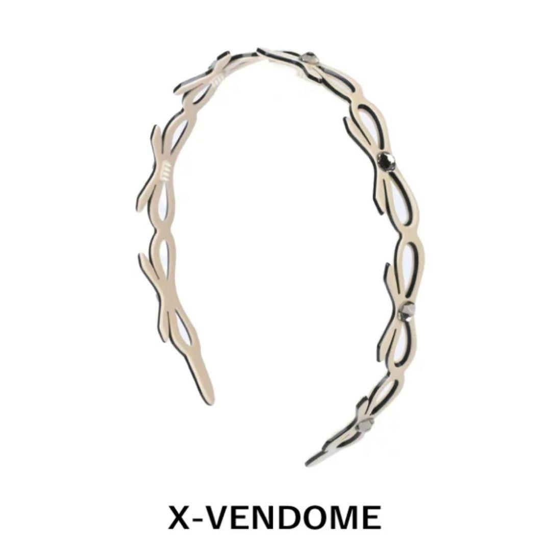 ♡ALEXANDRE DE PARIS カチューシャ スワロフスキー　リボン