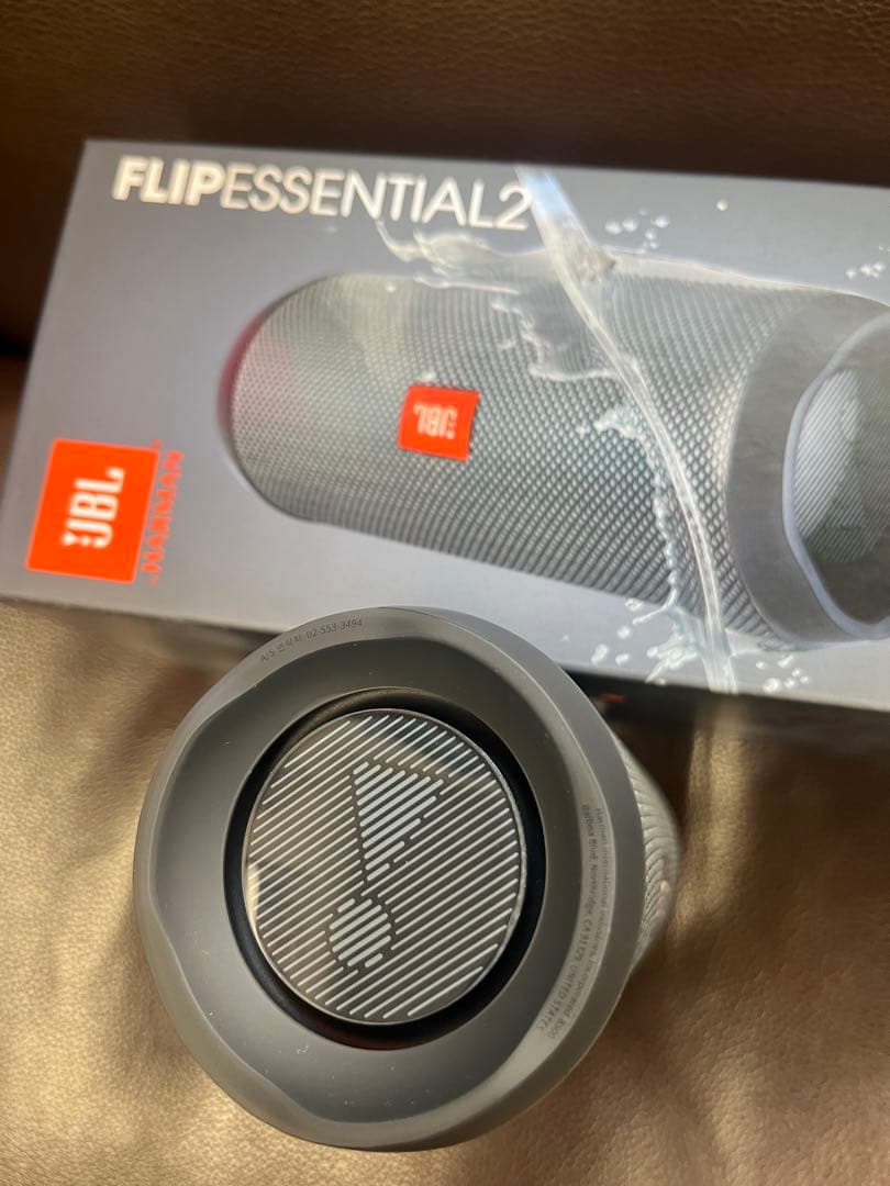 JBL FLIP ESSENTIAL2 Bluetoothスピーカー　ほぼ新品
