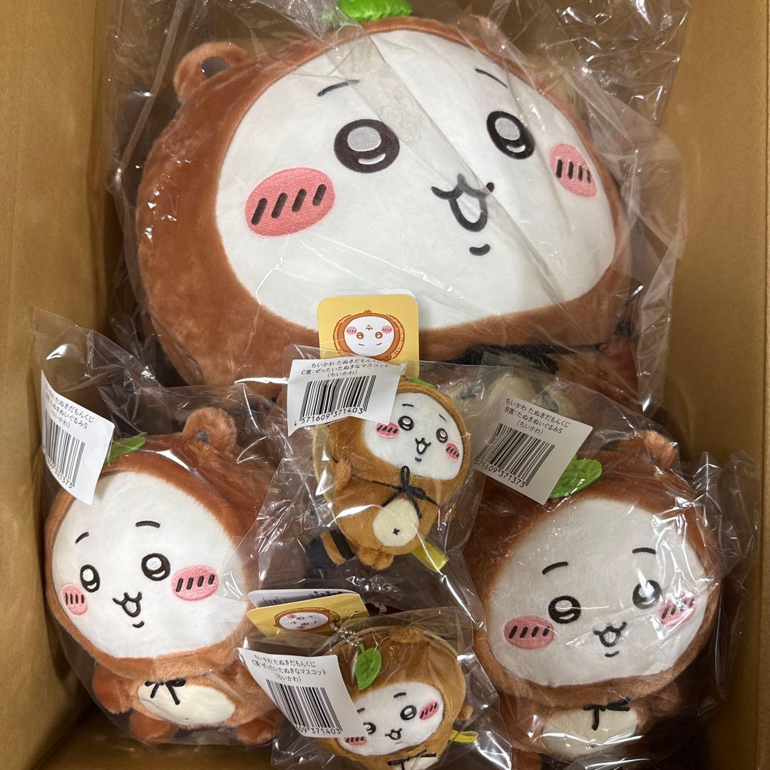 ちいかわ　たぬきだもんセット