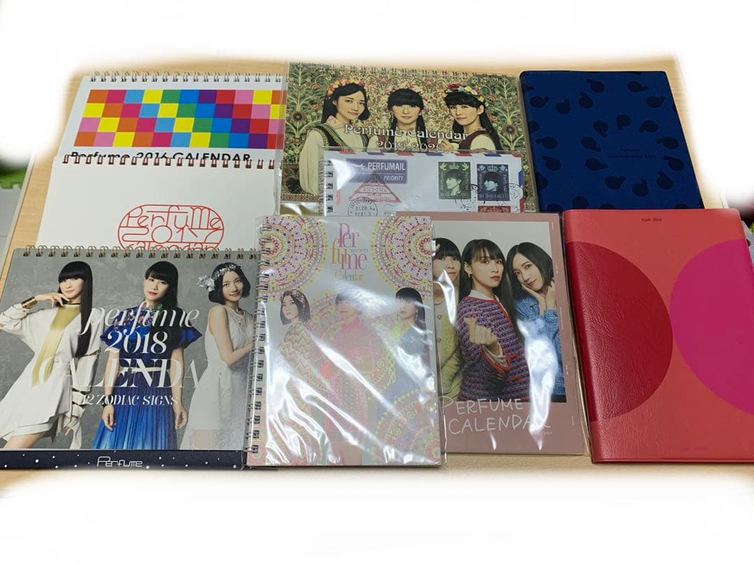 【匿名配送】Perfume　カレンダー　スケジュール帳　9点　まとめ売り