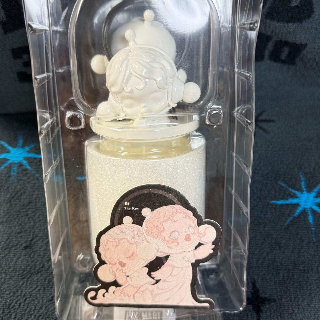 POPMARTスカルパンダ　skull panda シークレット　アロマ