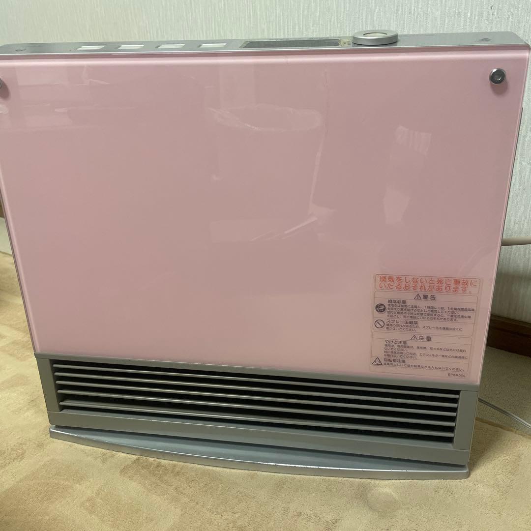 ガスファンヒーター　木造11畳まで ホース付