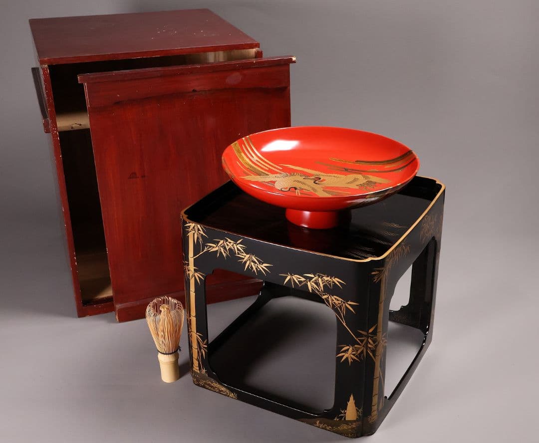 【MA806】時代 加賀蒔絵 日の出鶴 竹 金蒔絵 大盃・盃台 木製漆器 杯