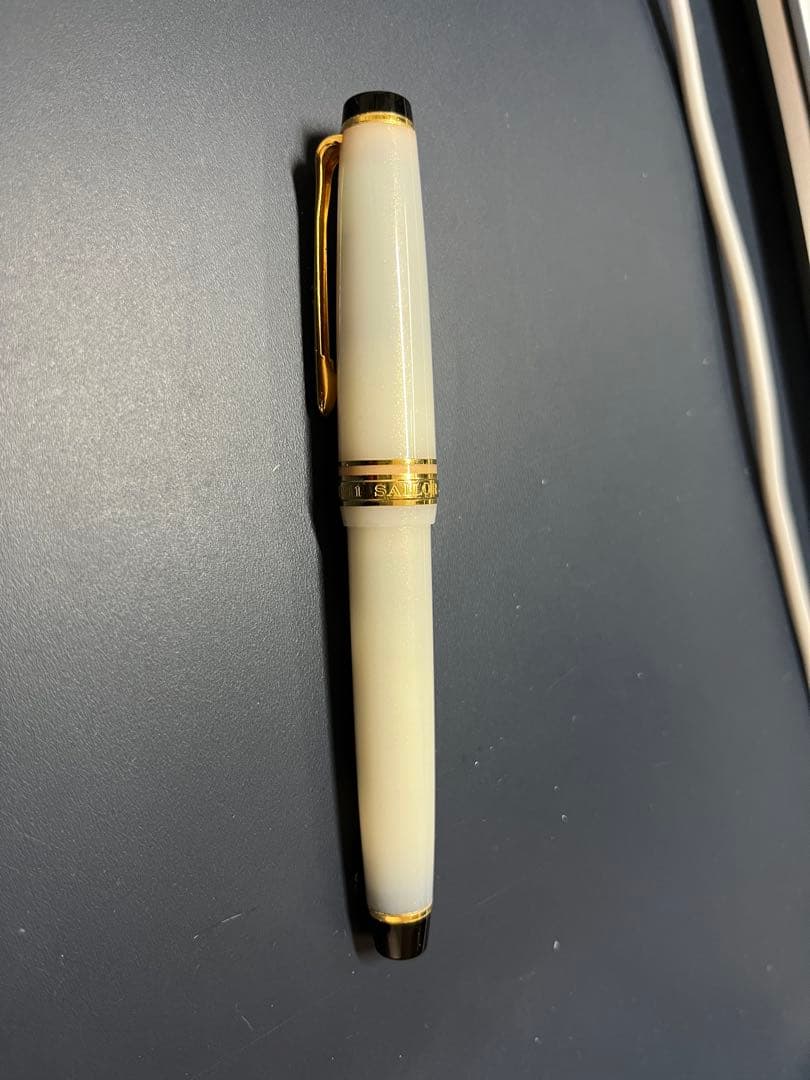 セーラー万年筆 万年筆 SHIKIORI 雪月空葉 名月 中細　14K