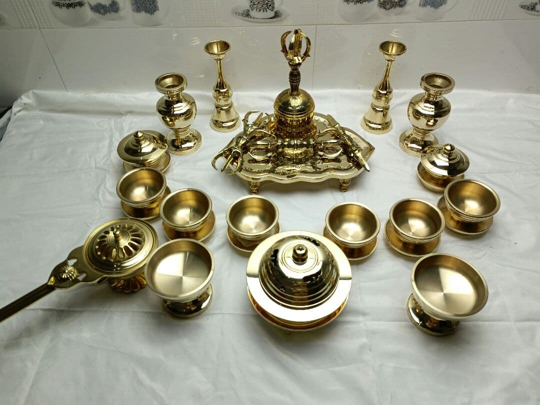 【修縁堂】チベット仏教法器 真言宗 21点セット 密教 一面器 寺院用仏具 真鍮