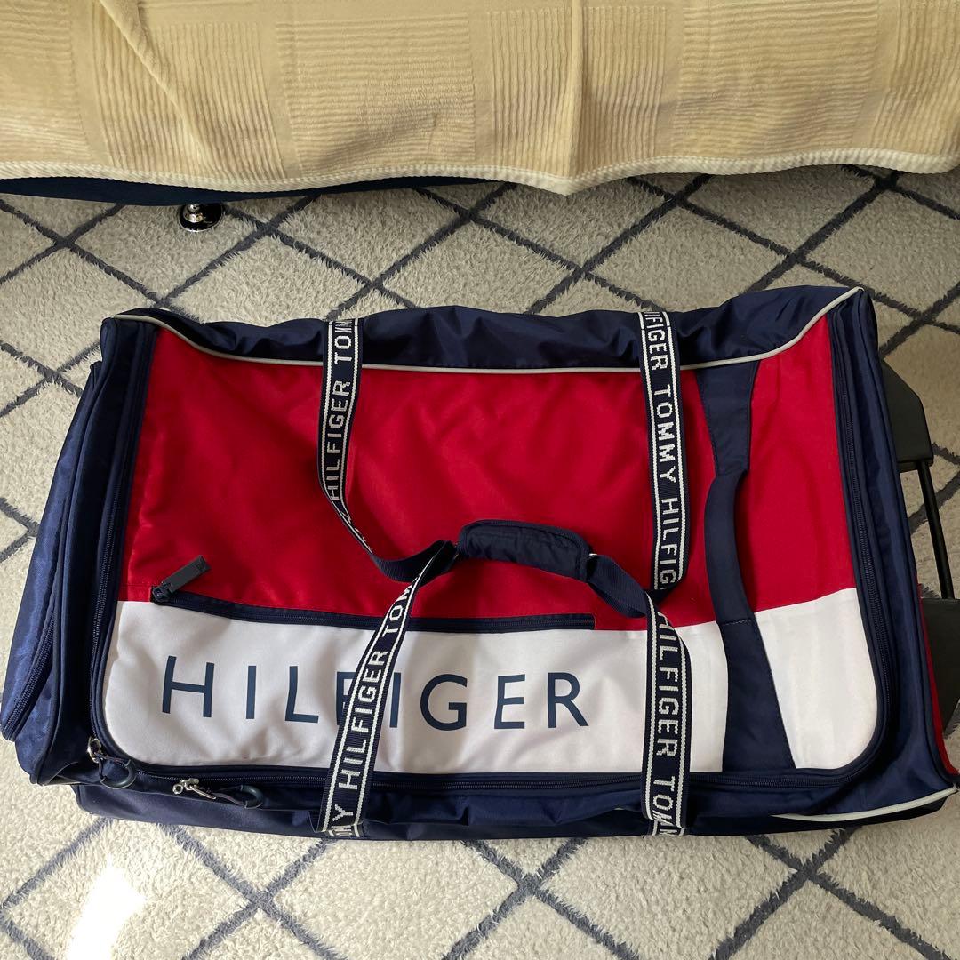 トミーヒルフィガー 折りたたみキャリーバッグ 大容量 リュック