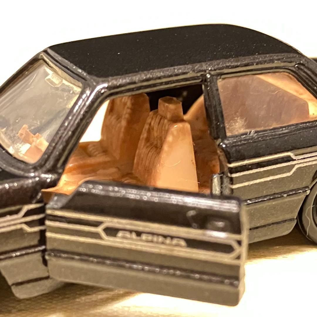 トミカ BMW 320i No.F45 1/62