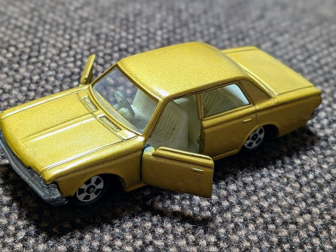 トミカ　No.3（4）