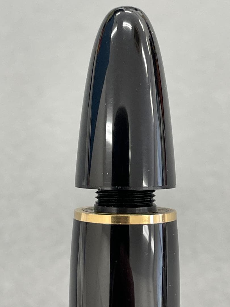 【未使用】モンブラン万年筆149 14C なで肩 首軸一体型 エボナイト芯