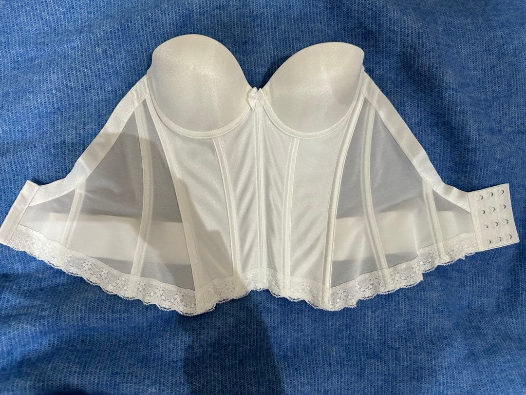 ブライダルインナー　美フォルム