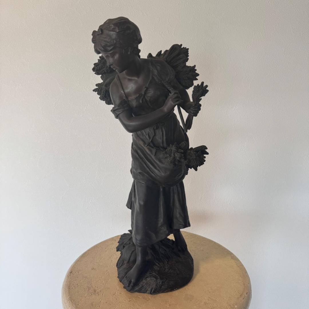 たぬき E◆美女像　ブロンズ　置物　刻印あり　銅製　美品