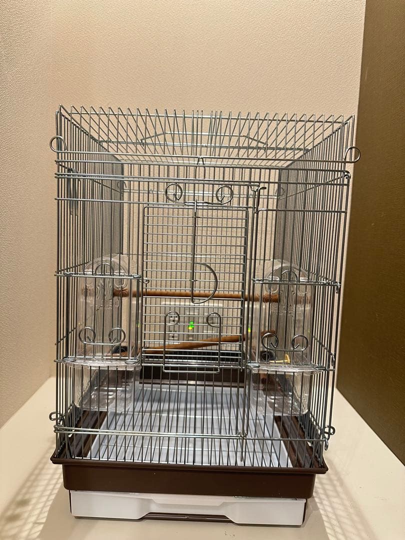 中型鳥かご スチール製止まり木付き