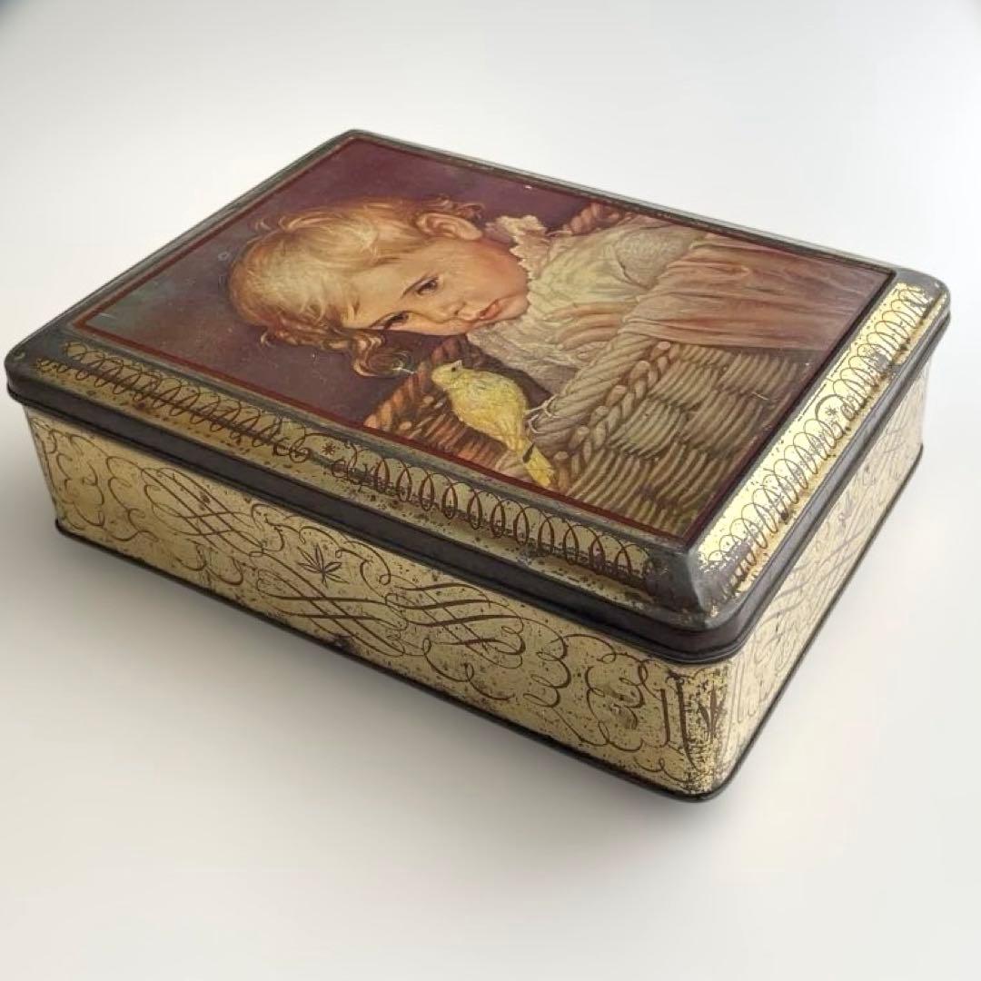 フランス　アンティーク　ビスケット缶　ブリキ缶　tin缶　ティン缶