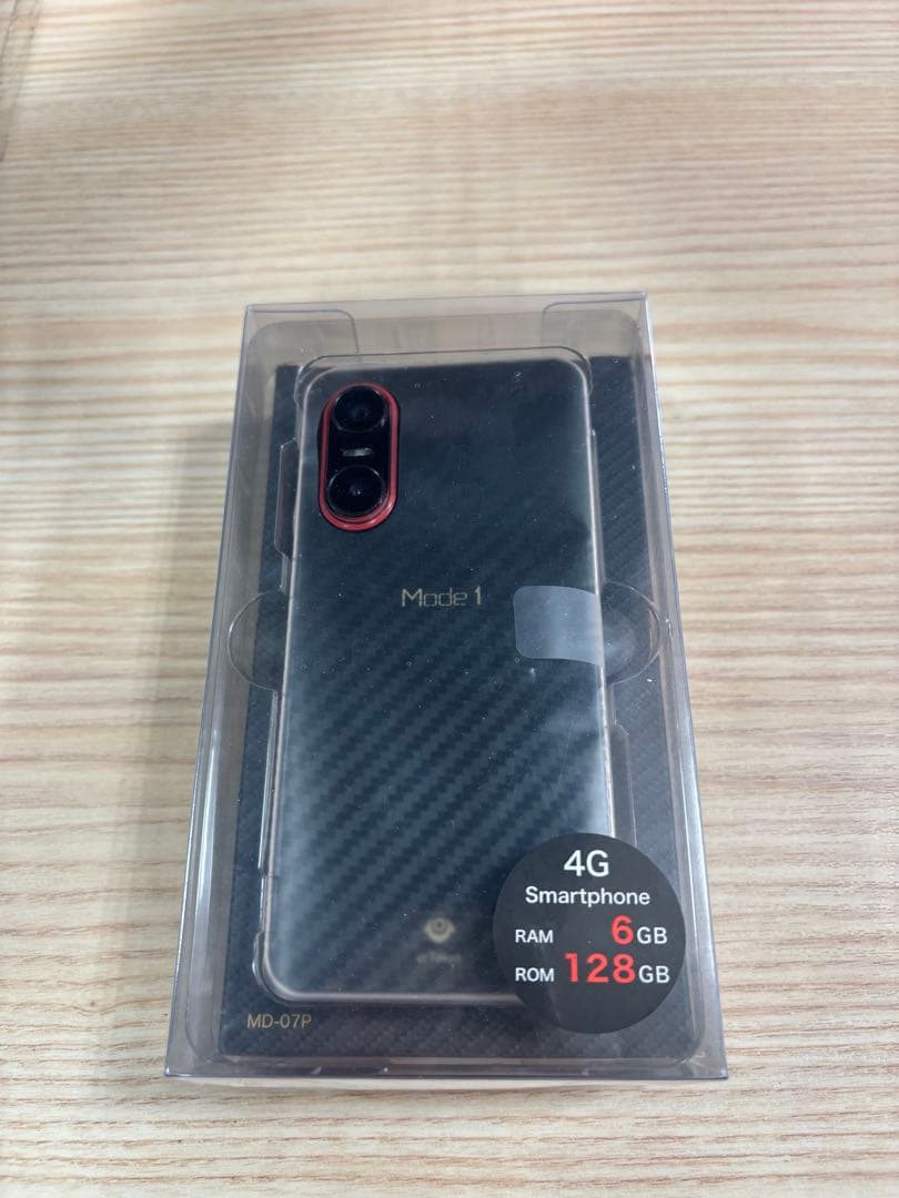 スマートフォン本体 Model 1 Pocket (MD-07P)