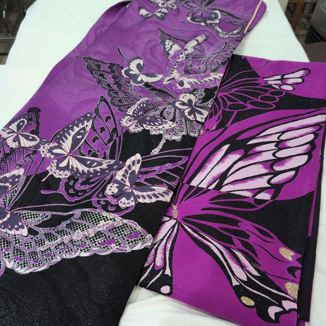 【美品】紫と黒の蝶模様の振袖＆帯のセット