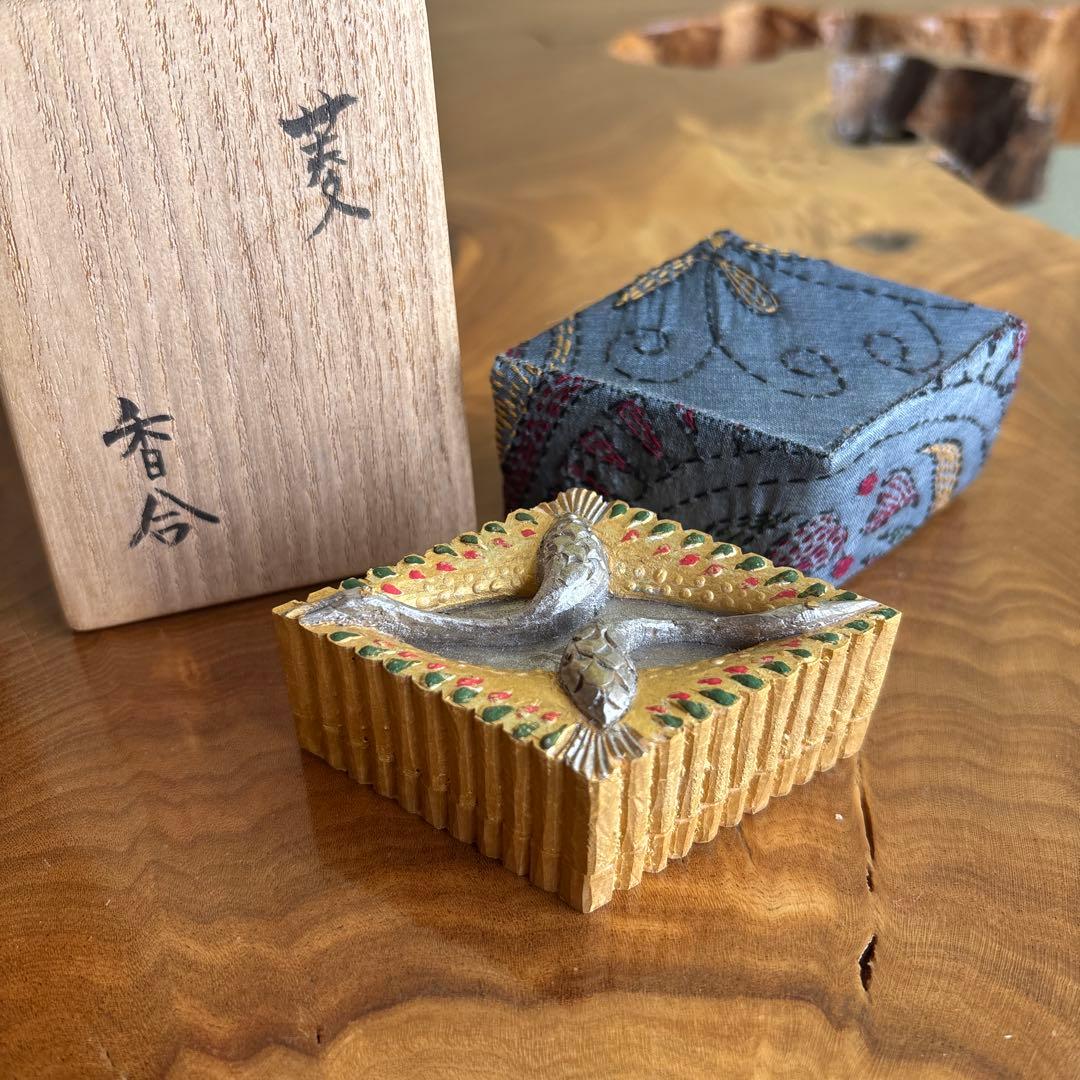 菱形香合 木製 作家物 錦の花 茶道具 共箱