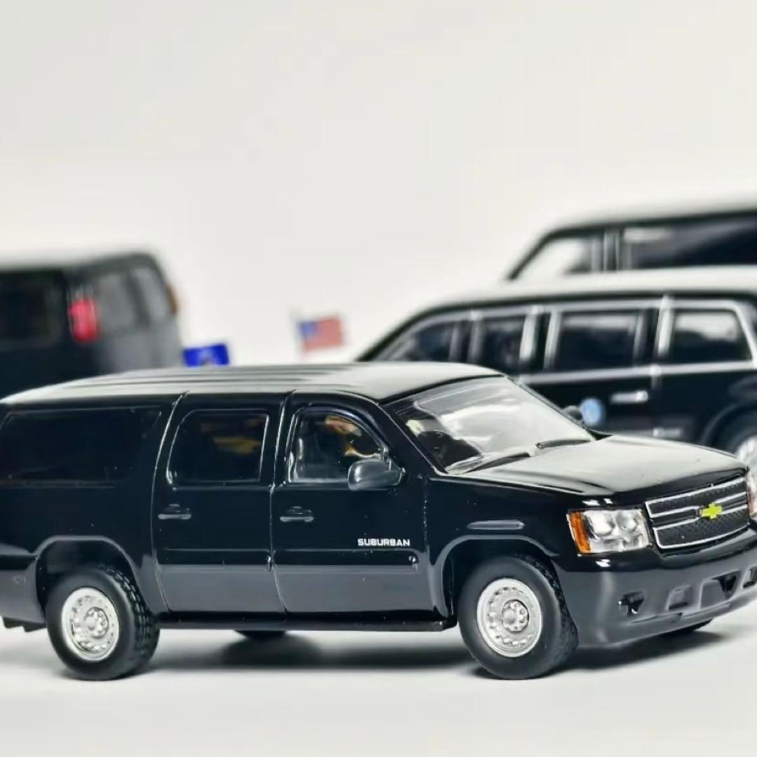【HEC限定／9台セット】596 1/64 アメリカ大統領車隊 フルセット
