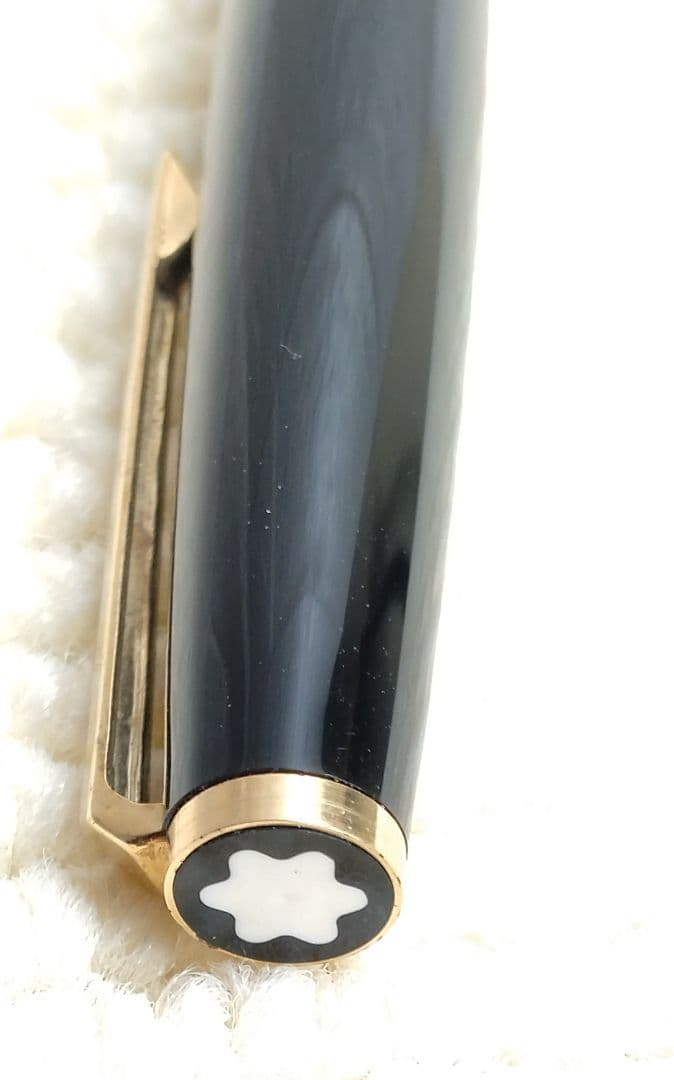 Montblanc 121 万年筆 黒 未使用品