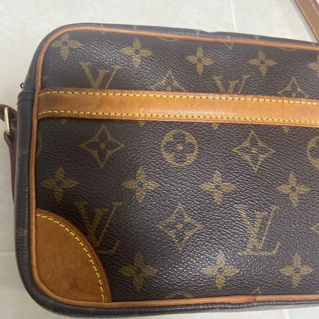 Louis Vuitton ショルダーバッグ トロカデロ24