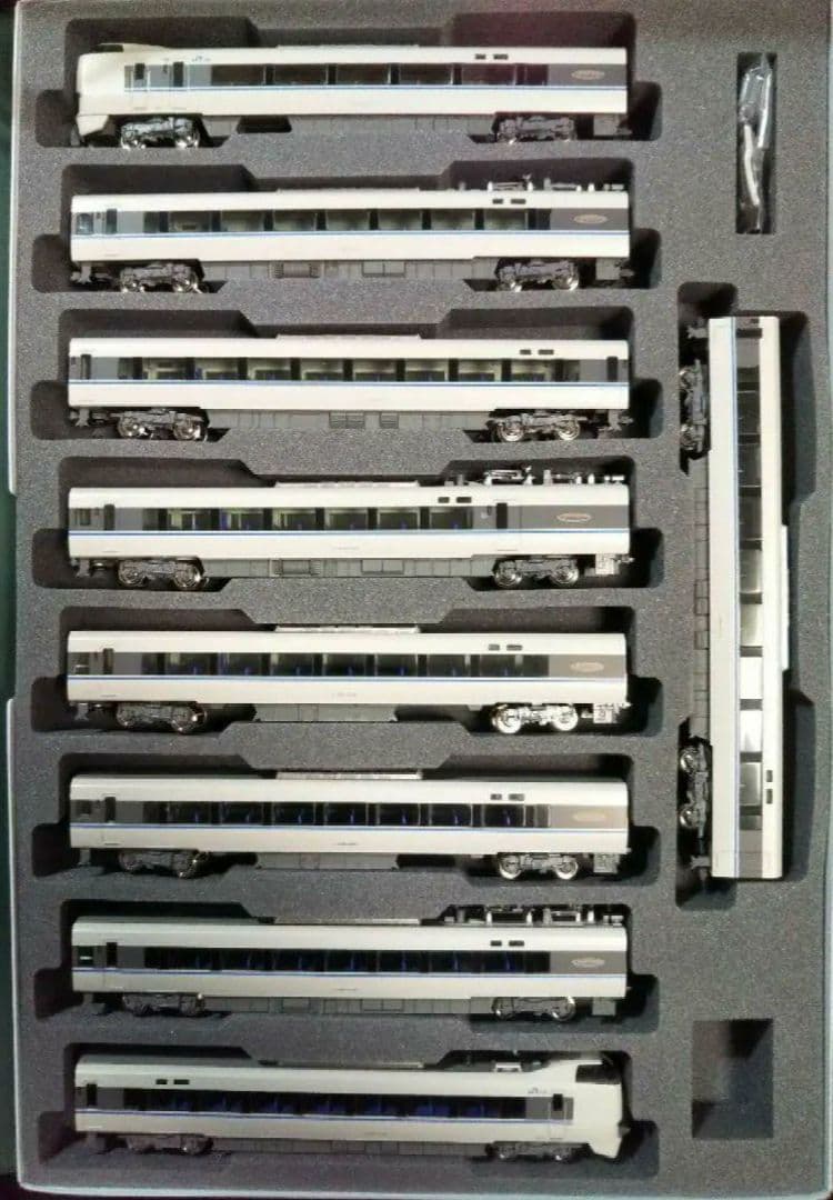 Nゲージ KATO 683系4000番台 サンダーバード 旧塗装