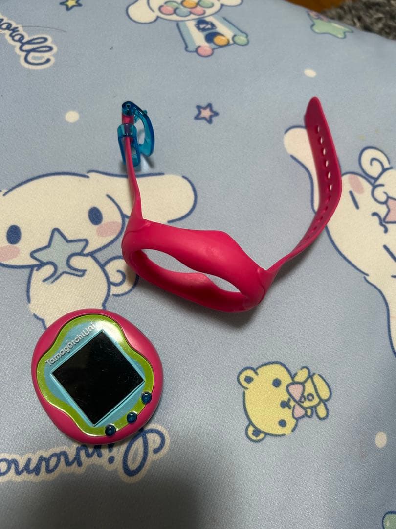 たまごっちuniピンク