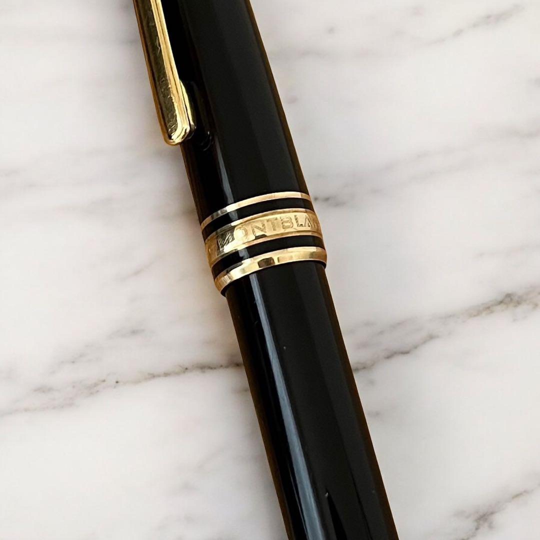 モンブラン　ボールペン　マイスターシュテュック　クラシックゴールド　筆記具　黒